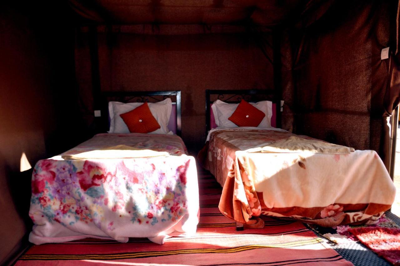 Tuareg Luxury Camp Hotell Merzouga Exteriör bild