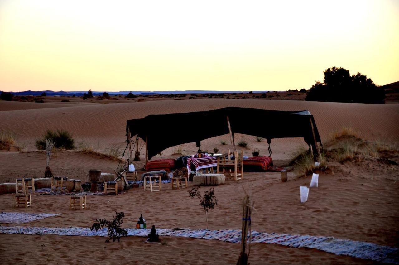 Tuareg Luxury Camp Hotell Merzouga Exteriör bild