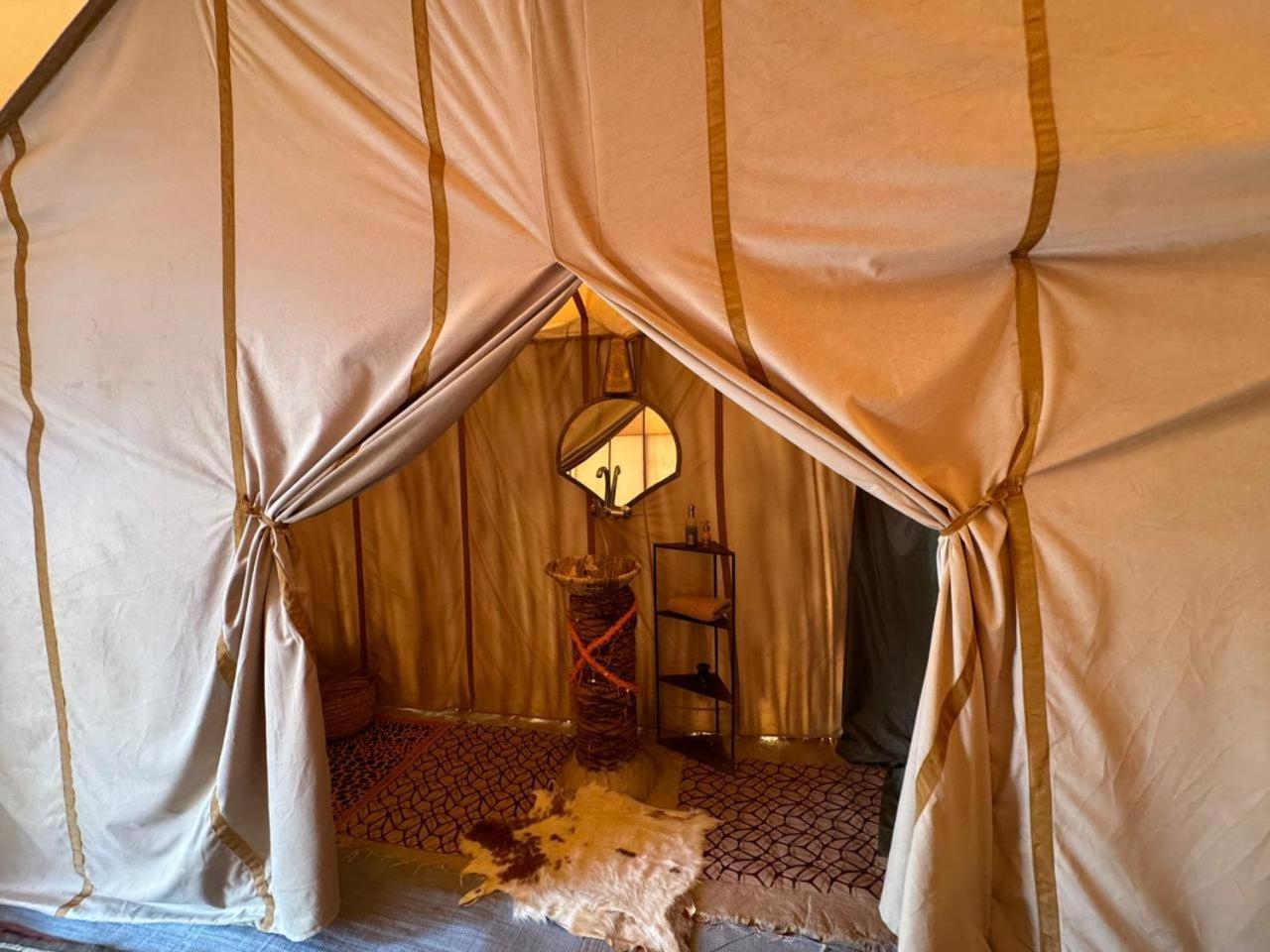 Tuareg Luxury Camp Hotell Merzouga Exteriör bild